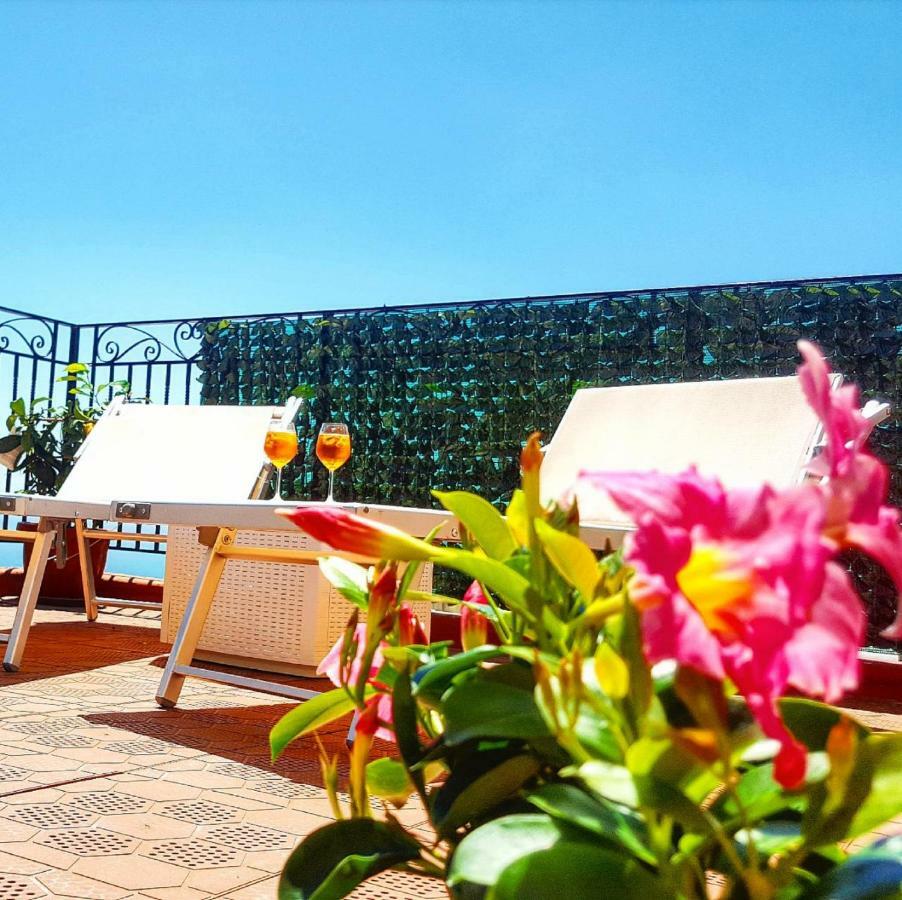Casa Alessandra - De Vivo Realty ポジターノ エクステリア 写真